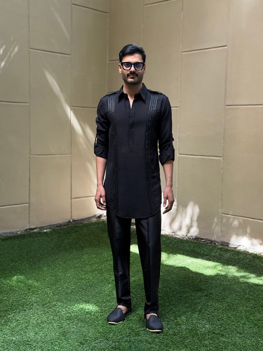 CRYSTAL ROPE PATHAN BLACK