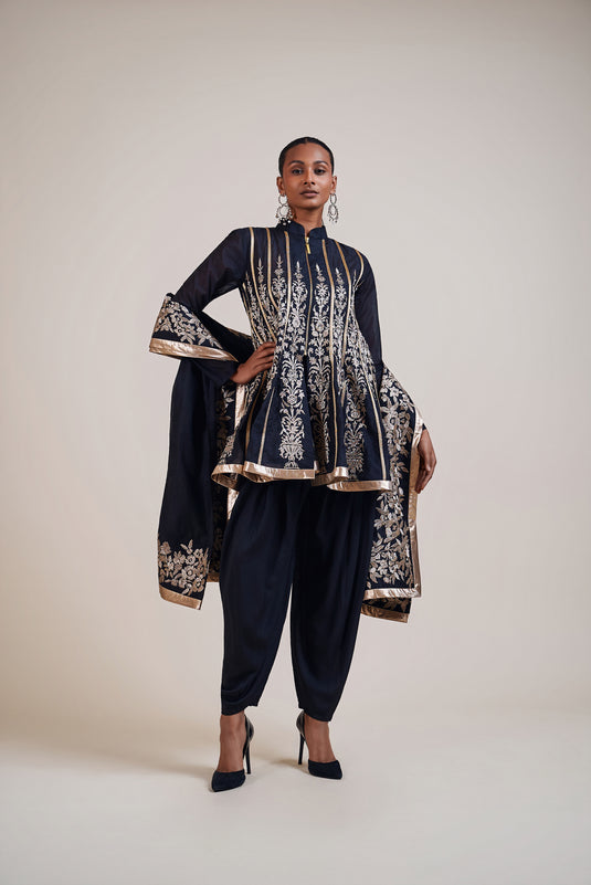 Cult black-gold short anarkali