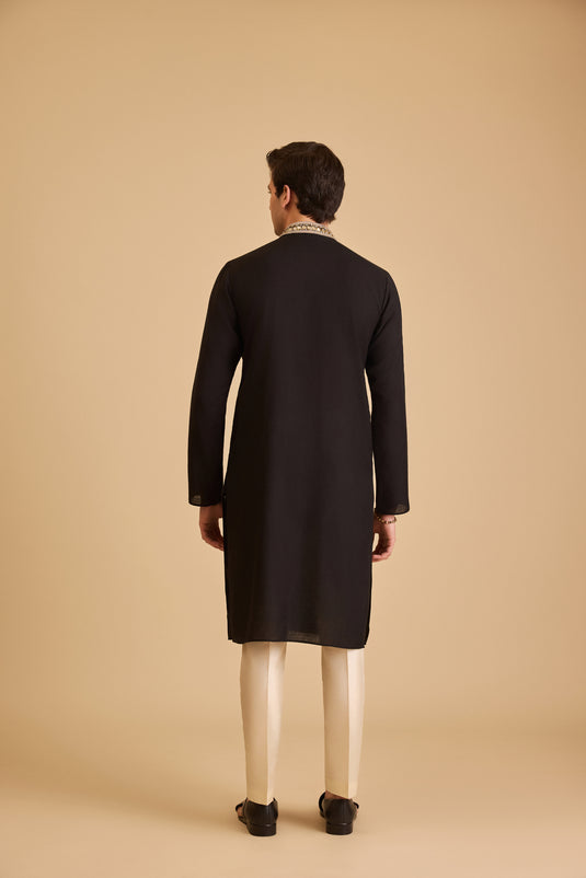 Miraas beetle yoke kurta