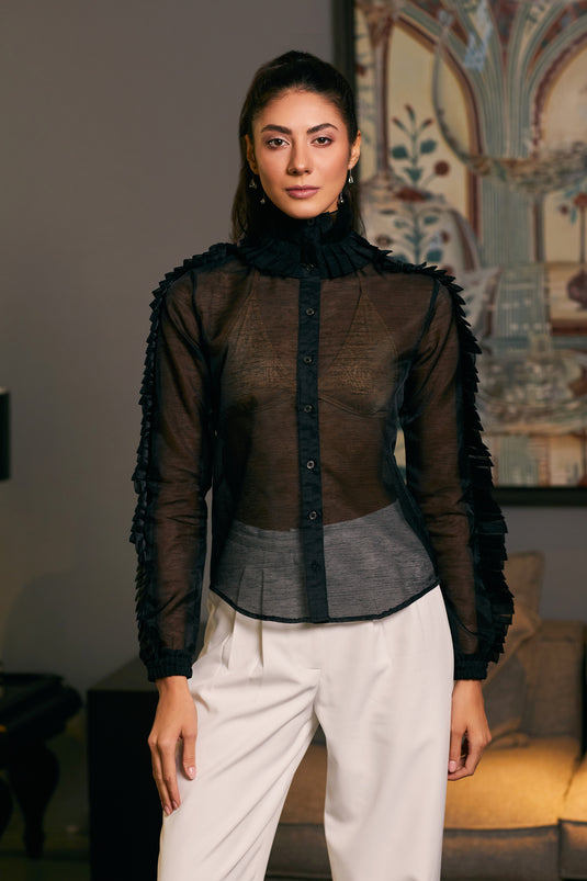 GOE pleated shirt (A)