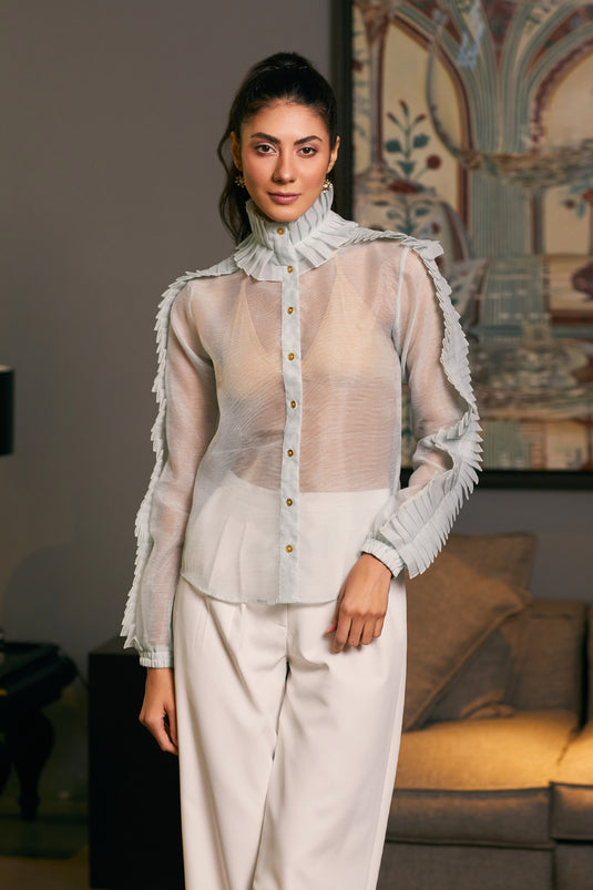 GOE pleated shirt (D)