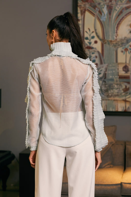 GOE pleated shirt (D)