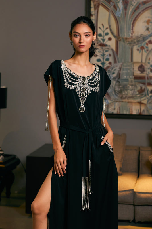 GOE necklace kaftan