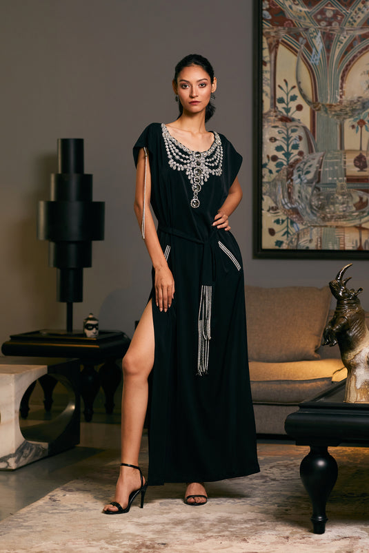 GOE necklace kaftan