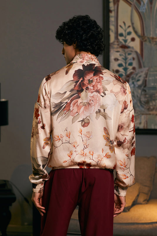 GOE Bee printed bomber (A)