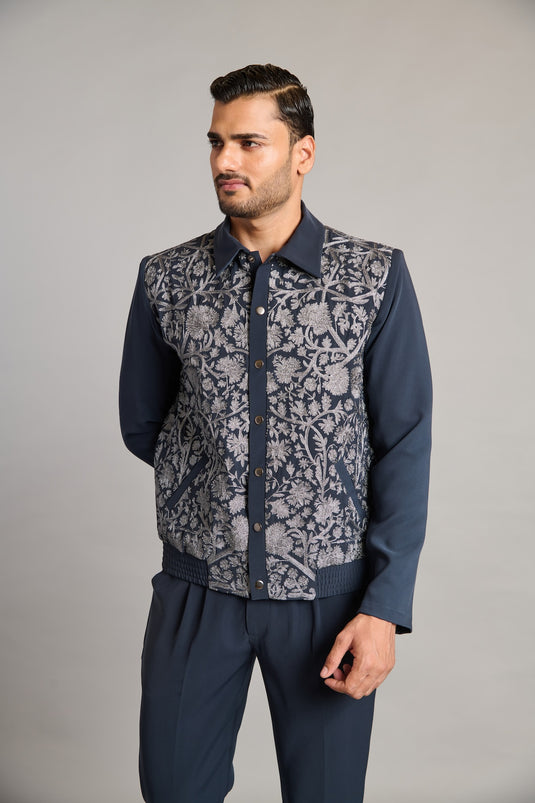 NS zari varsity
