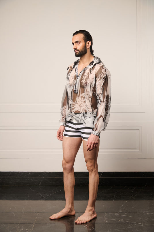 Resort striped trunk