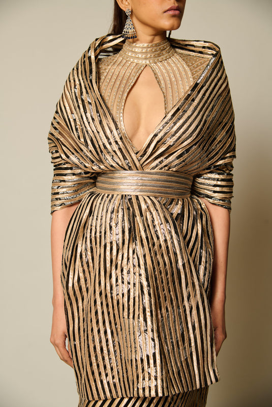 checkmate Black-gold shadow strip dupatta