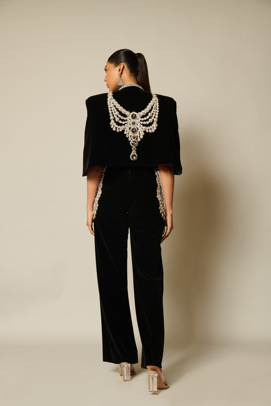 checkmate Necklace cape