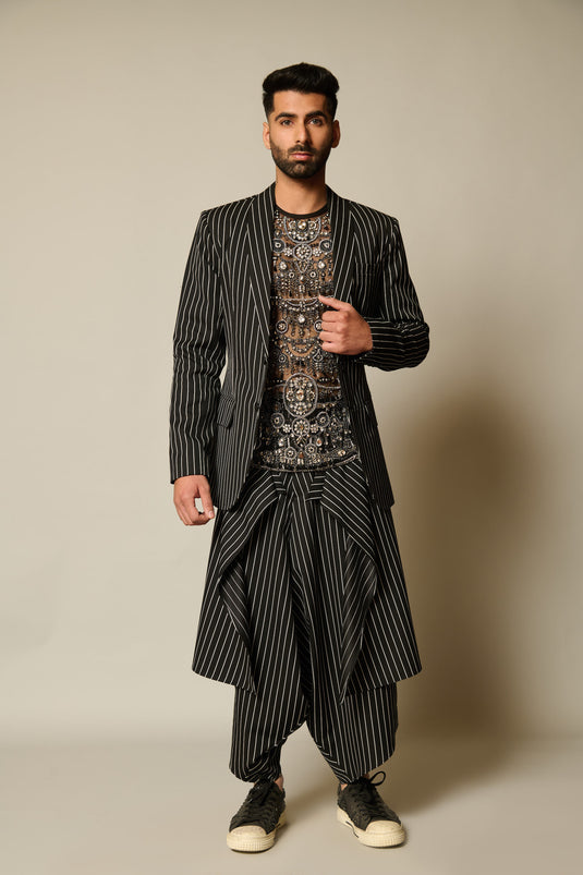 checkmate Pinstriped suit