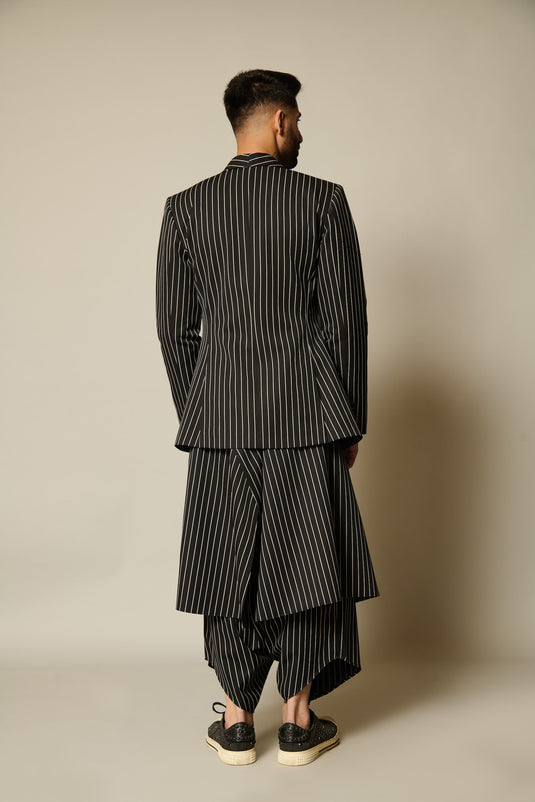 checkmate Pinstriped suit