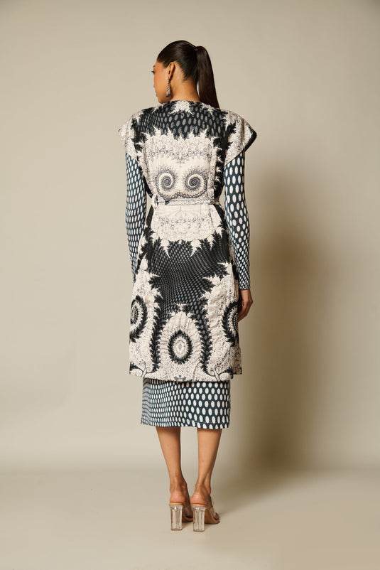 Digital spine kimono jacket