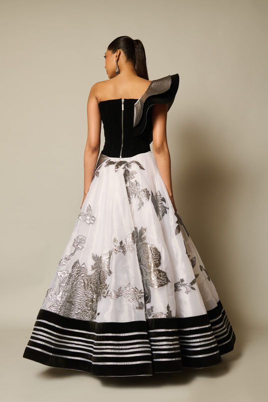 CHECKMATE Ivory applique lehenga