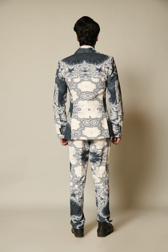 checkmate Digital thunder suit