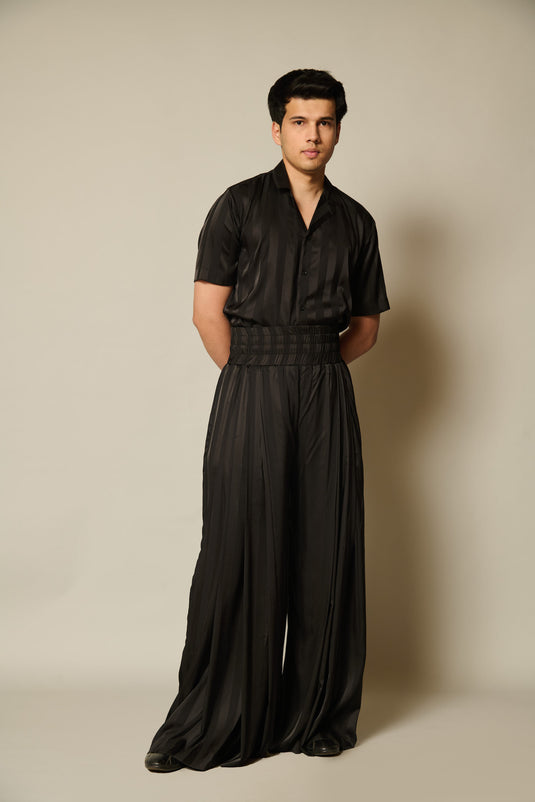 checkmate Black satin striped shirt