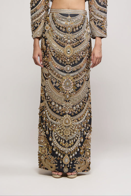 Unapologetic necklace skirt