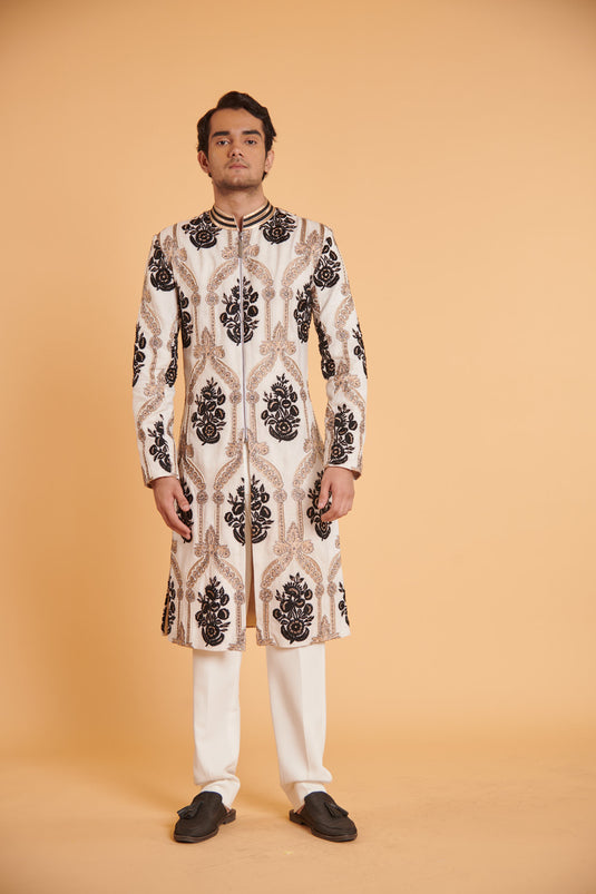 husn Vanilla noir aari traditional formal