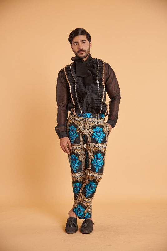 husn Noir cerulean window aari formals