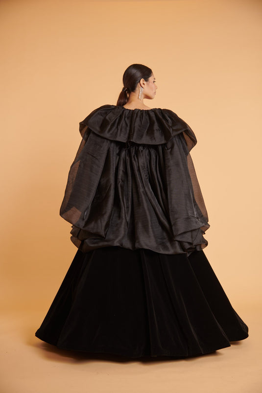 husn Noir ultra luxe umbrella
