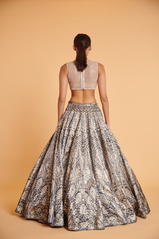 husn Vanilla glam mesh knot crop