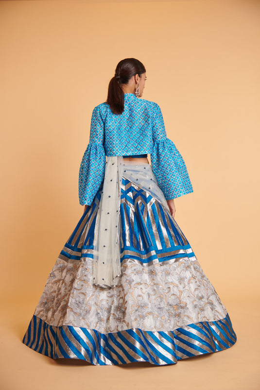 husn Cerulean metallica paneled crop tradition