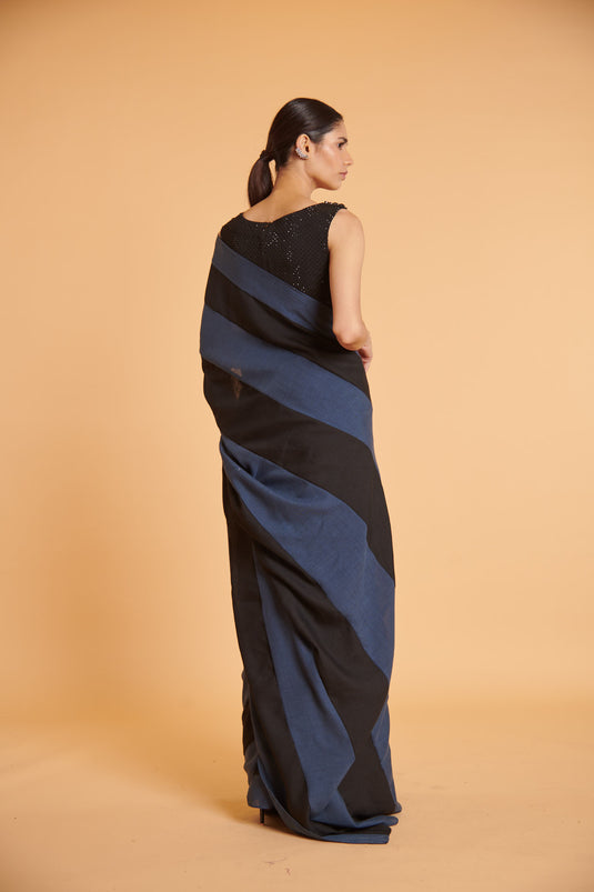 husn Noir navy striped classic drape