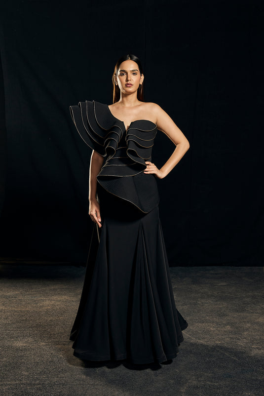 Red carpet structural corset