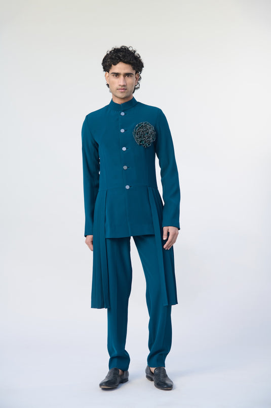 Asphalt jungle pleated bandh gala