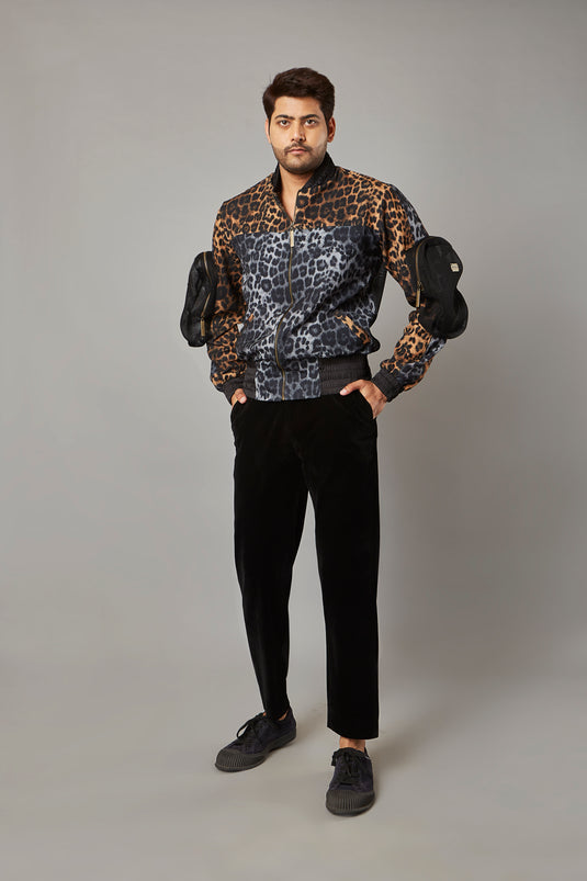 Safari Mesh Combat Him