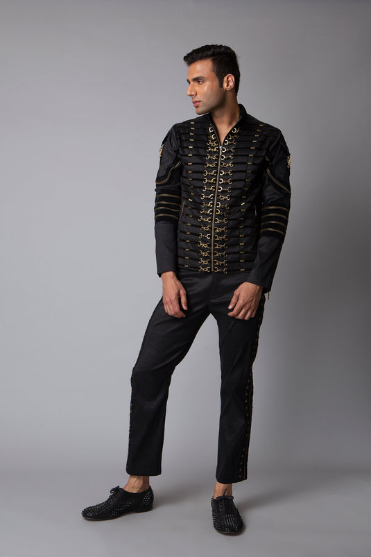 Neo Luxe Military Black Him