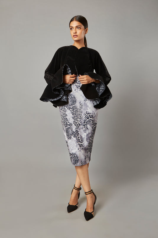 Ultra-Luxe Cascade Grey Safari Crop