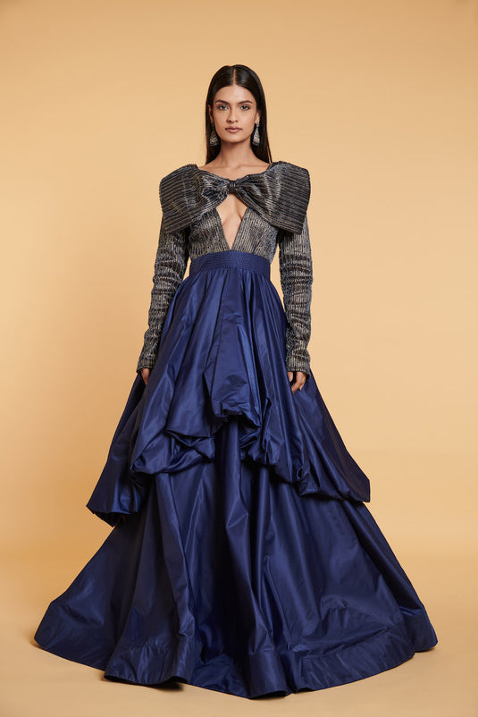 GOWN