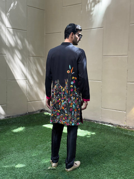 FARMSTEAD KURTA BLACK