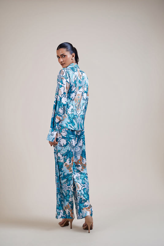 Sometsuke white-turquoise jewel co-ord