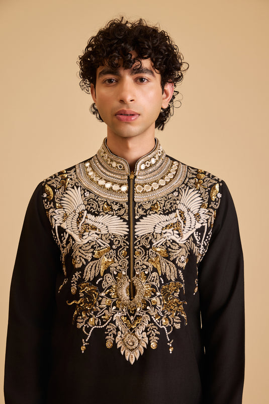 Miraas stork yoke kurta