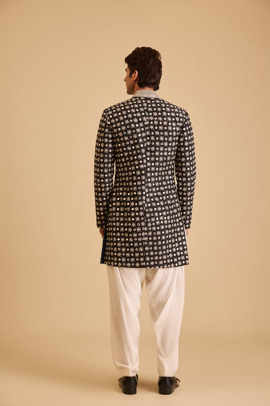 Miraas necklace mirror sherwani