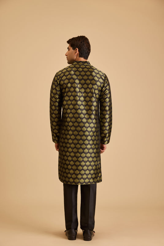 Miraas green lotus print kurta