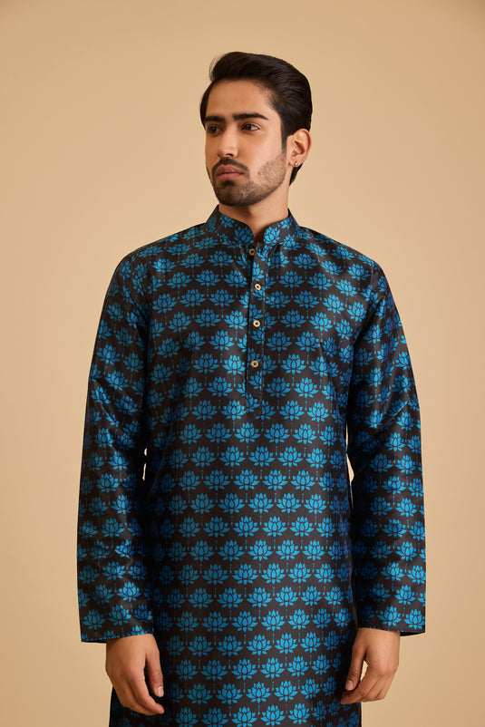 Miraas blue lotus print kurta