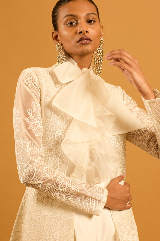 Trifecta ivory cascade shirt