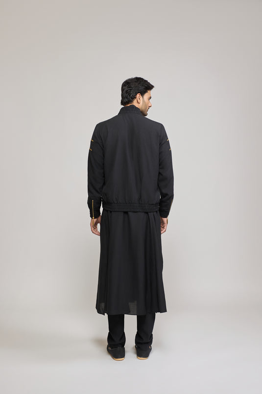 Unapologetic zipper bomber kurta