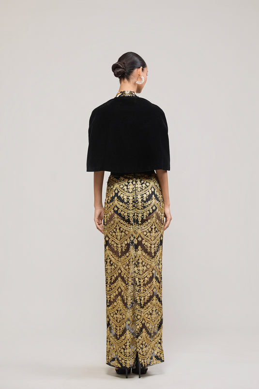 Unapologetic thread work skirt