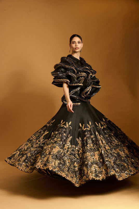 Trifecta black farmstead lehenga