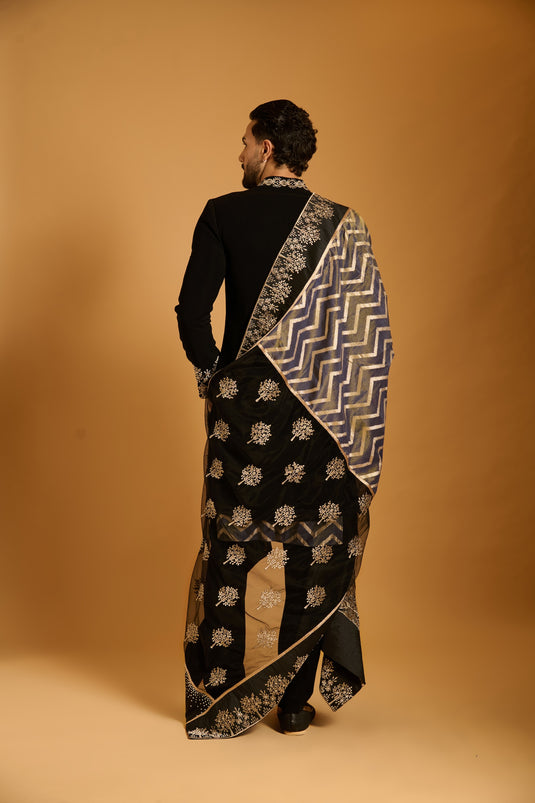 Trifecta chevron paneled dupatta